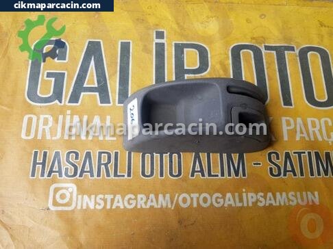 Peugeot 206 Orta Konsol çıkma parça