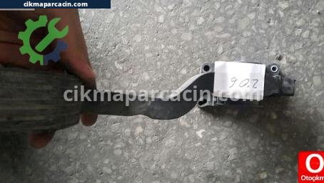 Peugeot 206 Pedal çıkma parça