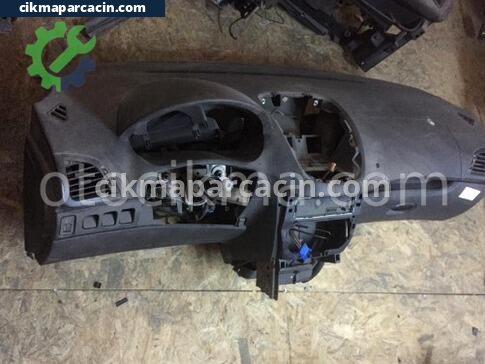 Peugeot 206 Direksiyon Mafsalı çıkma parça
