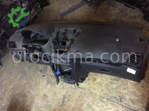 Peugeot 206 Direksiyon Mafsalı çıkma parça