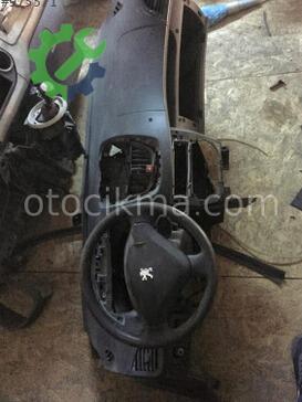 Peugeot 206 Sürücü Airbag çıkma parça