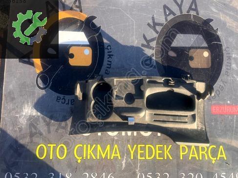 Peugeot 206 Torpido Kapağı çıkma parça