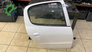 Peugeot 206 Orijinal Çıkma Sağ Arka Kapı