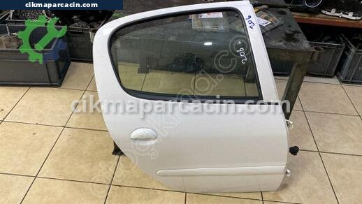 Peugeot 206 Sağ Arka Kapı çıkma parça