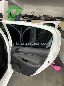 Peugeot 206 Sağ Arka Kapı çıkma parça