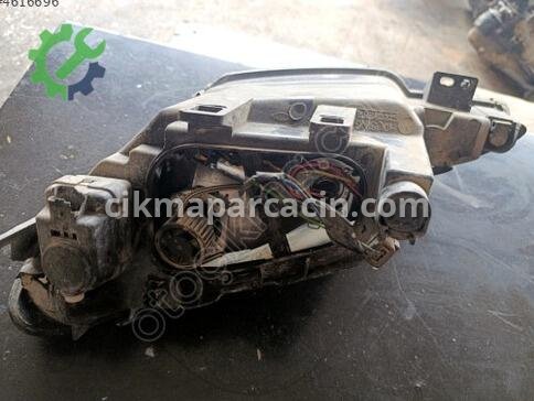 Peugeot 206 Sağ Ön Far çıkma parça