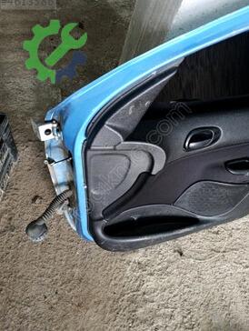 Peugeot 206 Sağ Ön Kapı çıkma parça