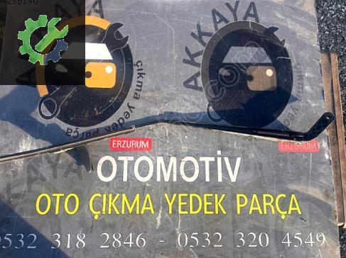 Peugeot 206 Silecek Kolu çıkma parça
