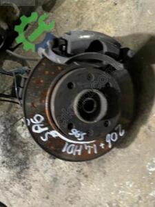 Peugeot 206 Sağ Taşıyıcı Çıkma