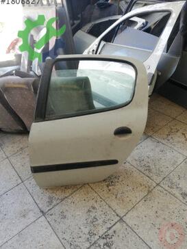 Peugeot 206 Sol Arka Kapı çıkma parça