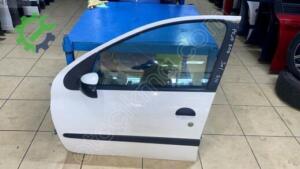 Çıkma Orijinal Sol Ön Kapı Peugeot 206
