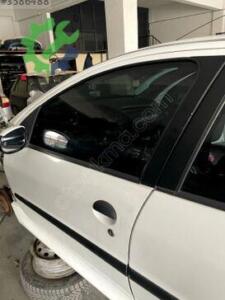 PEUGEOT 206 SOL ÖN KAPI ORJİNAL ÇIKMA