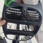 Peugeot 206 Sol Üfleme Izgarası Hatsız Orjinal Çıkma