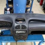 Peugeot 206 Torpido Çıkma