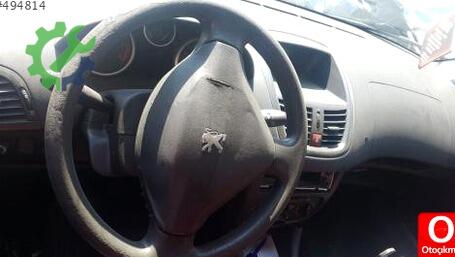 Peugeot 206 Torpido çıkma parça