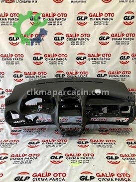 Peugeot 206 Torpido çıkma parça