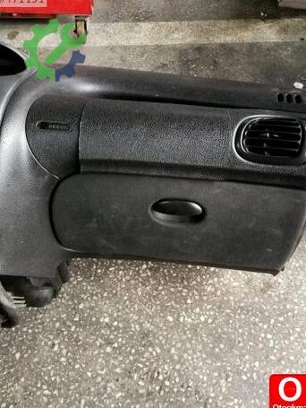 Peugeot 206 Torpido Kapağı çıkma parça