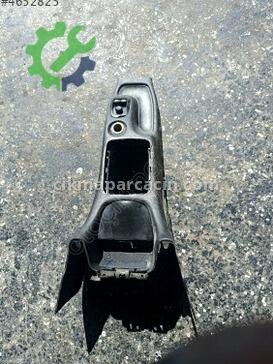 Peugeot 206 Orta Konsol çıkma parça