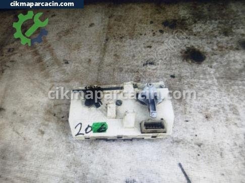 Peugeot 301 Kalorifer Kontrol Paneli çıkma parça