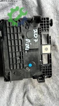Peugeot 207 Sigorta Kutusu 9667199780 çıkma parça