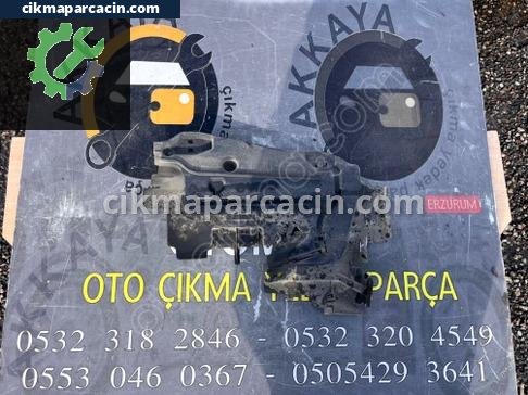 Peugeot 207 Radyatör çıkma parça
