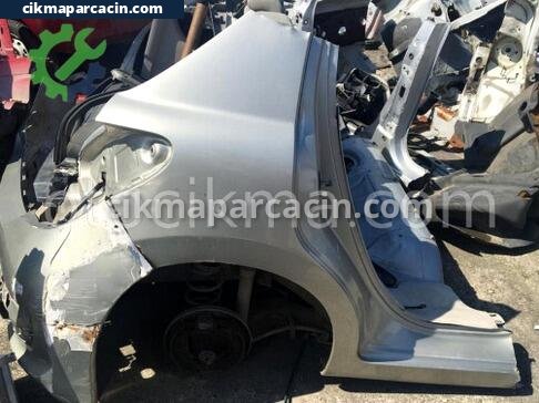 Peugeot 207 Sağ Arka Çamurluk çıkma parça