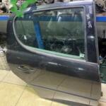 Volkswagen Passat Sağ Arka Kapı Çıkma