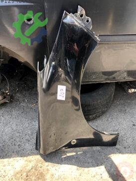 Peugeot 207 Sağ Ön Çamurluk çıkma parça