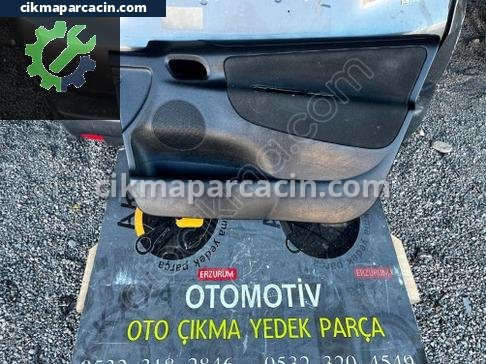 Peugeot 207 Kapı Döşemesi çıkma parça