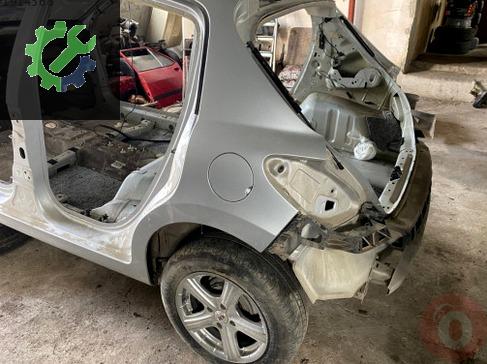 Peugeot 207 Sol Arka Çamurluk çıkma parça