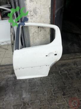 Peugeot 207 Sol Arka Kapı çıkma parça