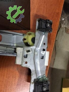 Peugeot 207 Cam Krikosu 402315A çıkma parça