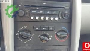 Peugeot 207 teyp orjinal çıkma