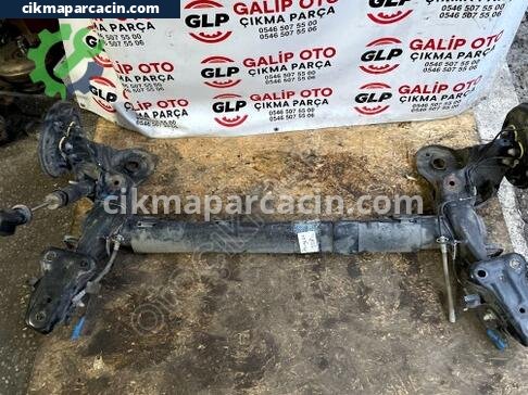 Peugeot 208 Arka Dingil çıkma parça