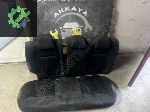 Peugeot 208 Arka Koltuk çıkma parça