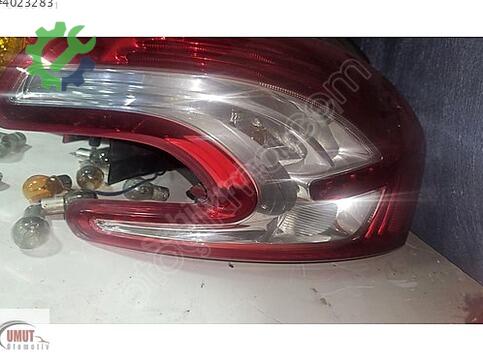 Peugeot 208 Stop Lambası çıkma parça