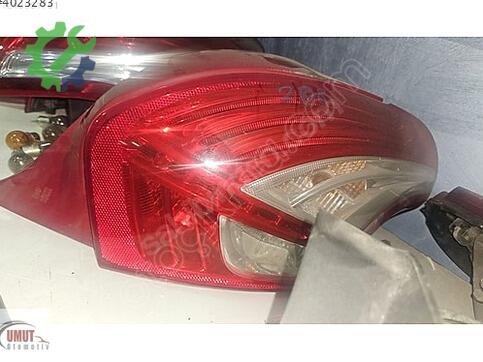 Peugeot 208 Stop Lambası çıkma parça