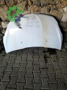 Peugeot 208 kaput 2008 2014 arası