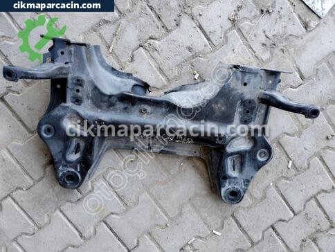 Peugeot 208 Travers çıkma parça