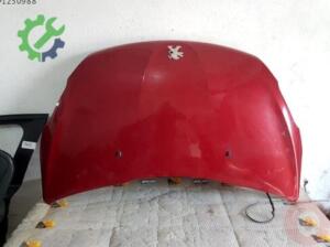 Peugeot 208 Ön kaput kırmızı hatasız orjinal çıkma