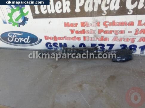Peugeot 208 Ön Panjur çıkma parça