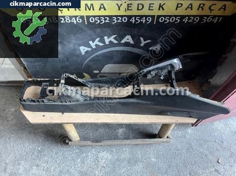 Peugeot 208 Orta Konsol çıkma parça