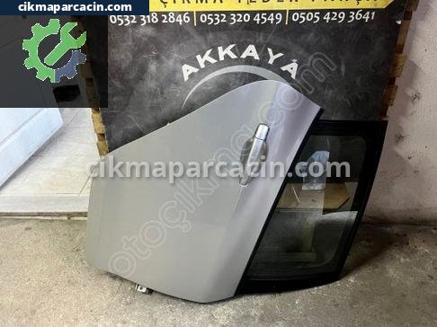Peugeot 208 Sağ Arka Kapı çıkma parça
