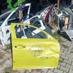 Peugeot 208 sağ ön kapı 2019 2024 arası
