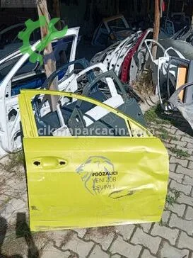 Peugeot 208 Sağ Ön Kapı çıkma parça