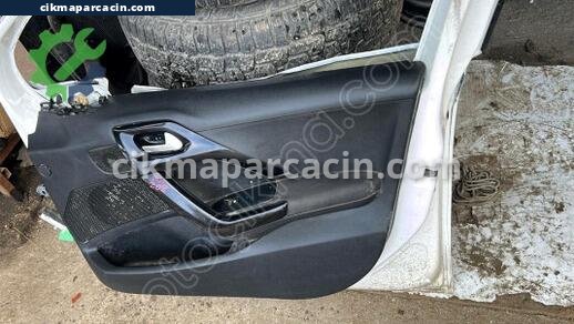 Peugeot 208 Kapı Döşemesi çıkma parça