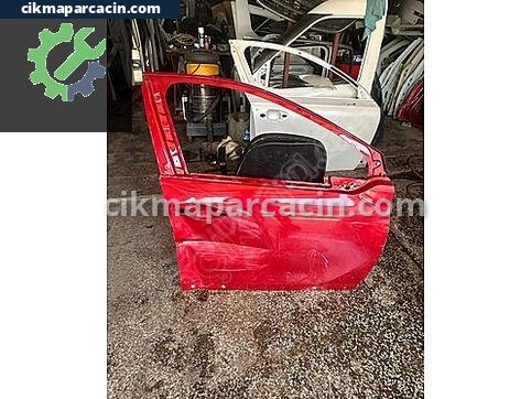 Peugeot 208 Sağ Ön Kapı çıkma parça