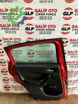 Peugeot 208 Sol Arka Kapı Camı çıkma parça