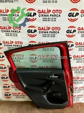 Peugeot 208 Kapı Döşemesi çıkma parça