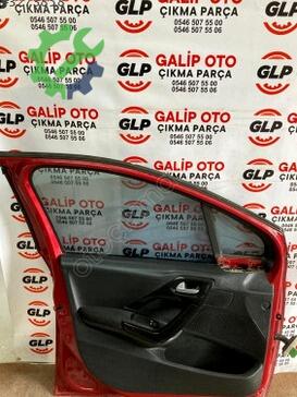 Peugeot 208 Sol Ön Kapı çıkma parça